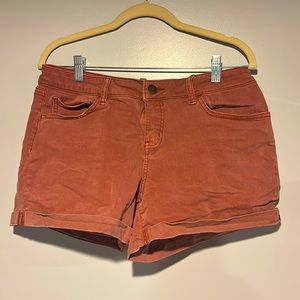 Mauve shorts size 11 30w